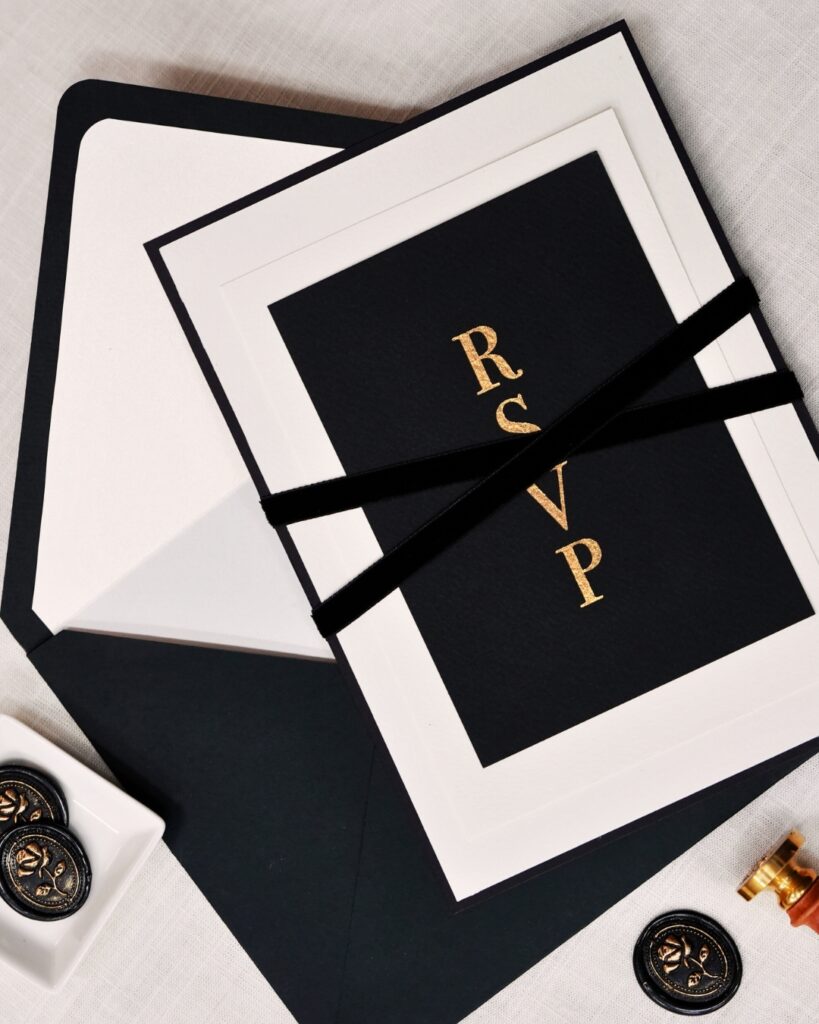 Velour Noir Velour Noir